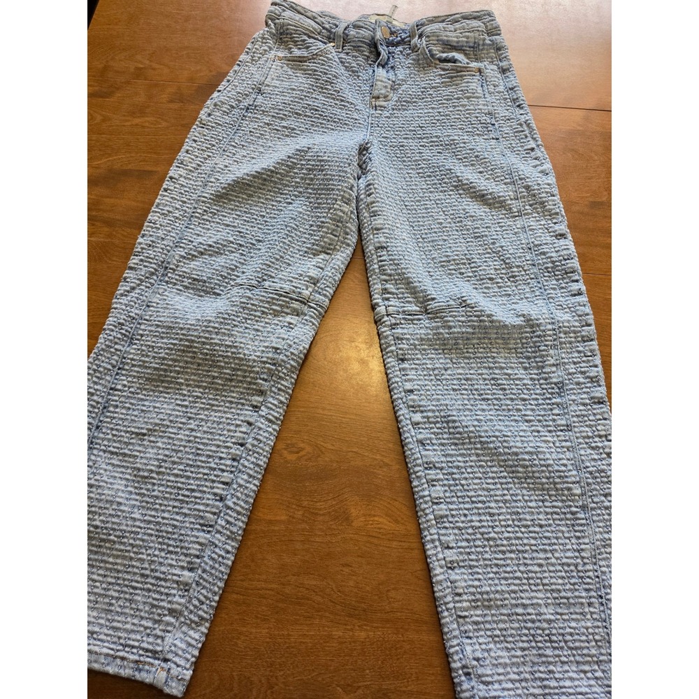 Risen Los Angeles Light Wash Textured Quilted Straight Leg Jeans PGC21739 Size 9